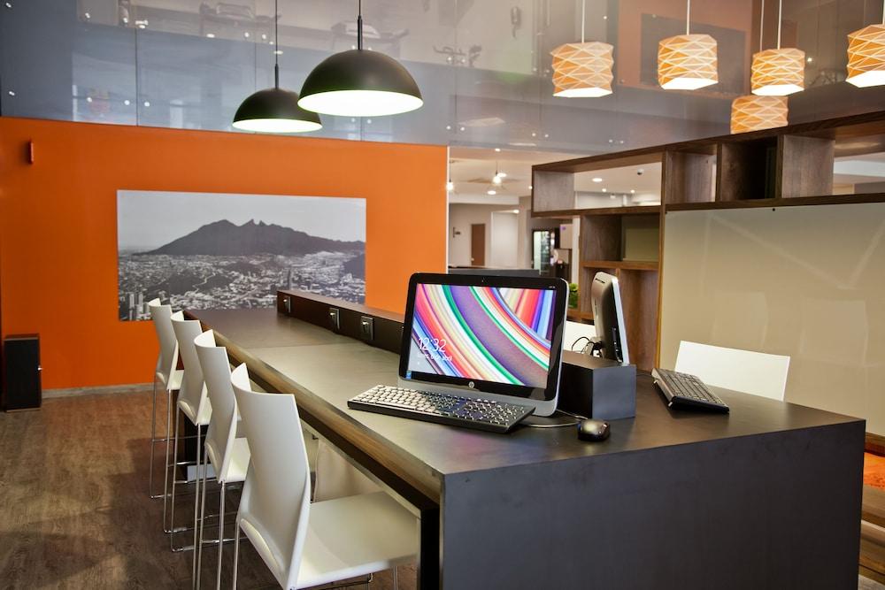 City Express Plus By Marriott Monterrey Nuevo Sur Экстерьер фото