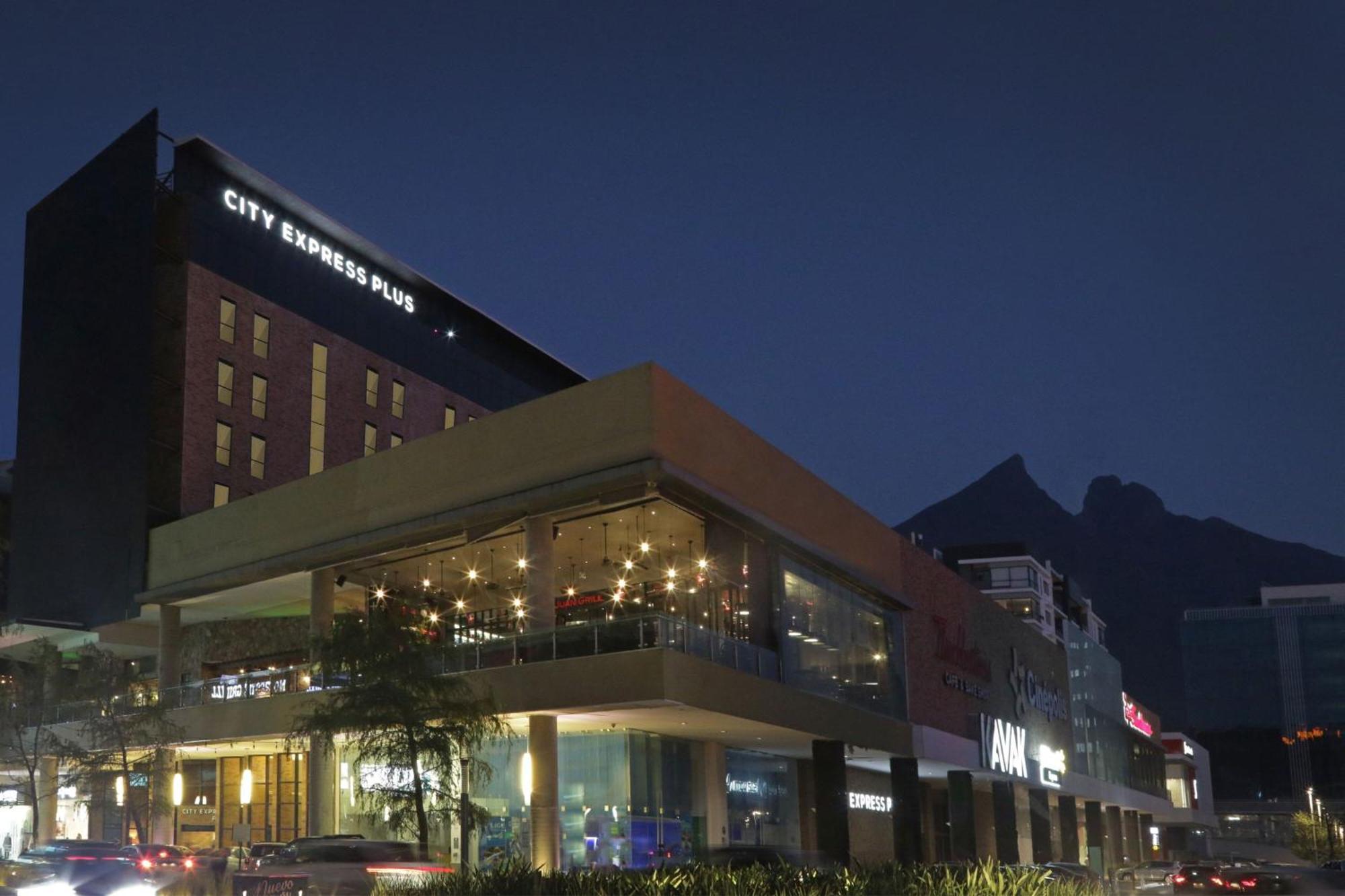 City Express Plus By Marriott Monterrey Nuevo Sur Экстерьер фото