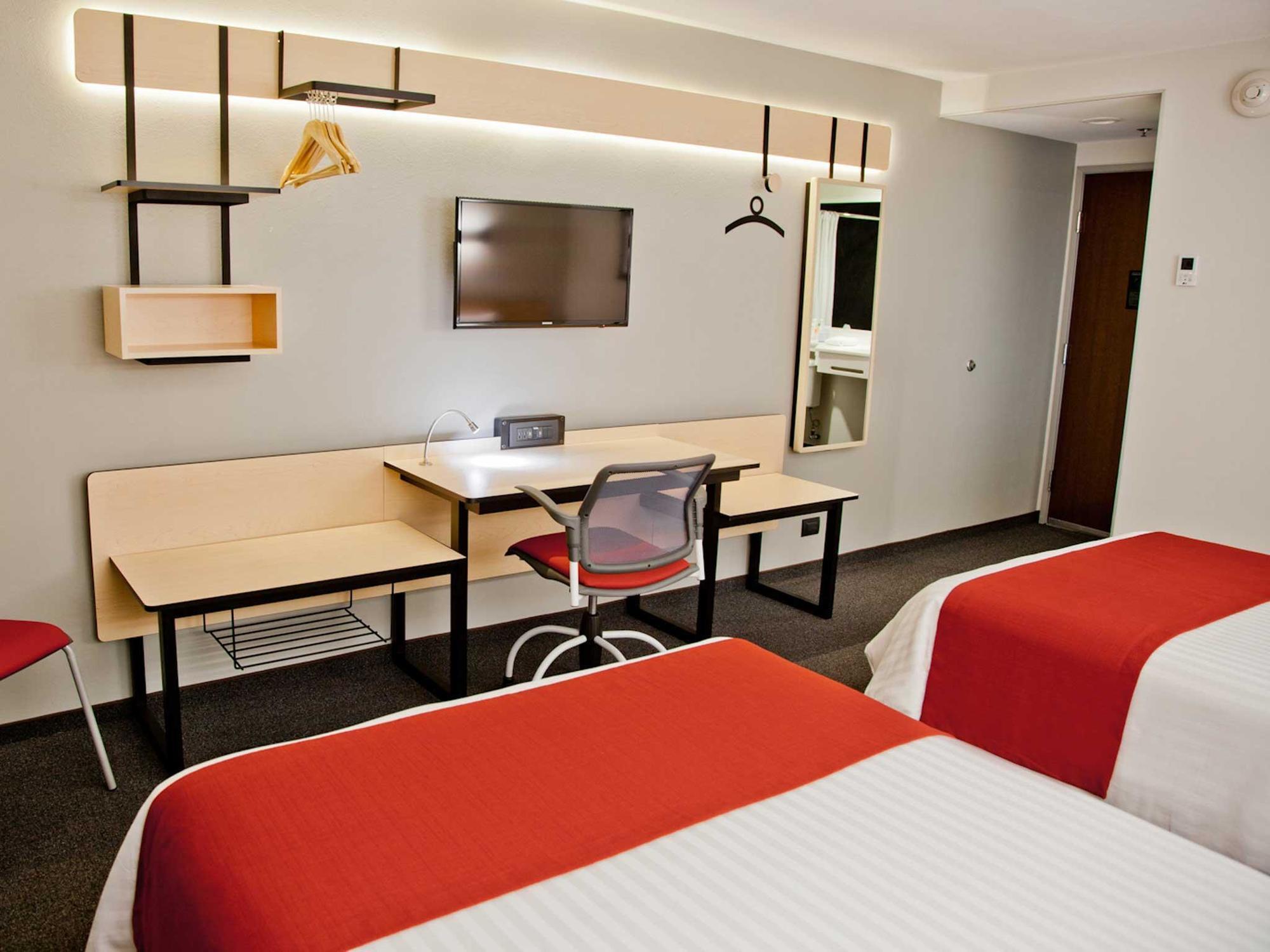City Express Plus By Marriott Monterrey Nuevo Sur Экстерьер фото